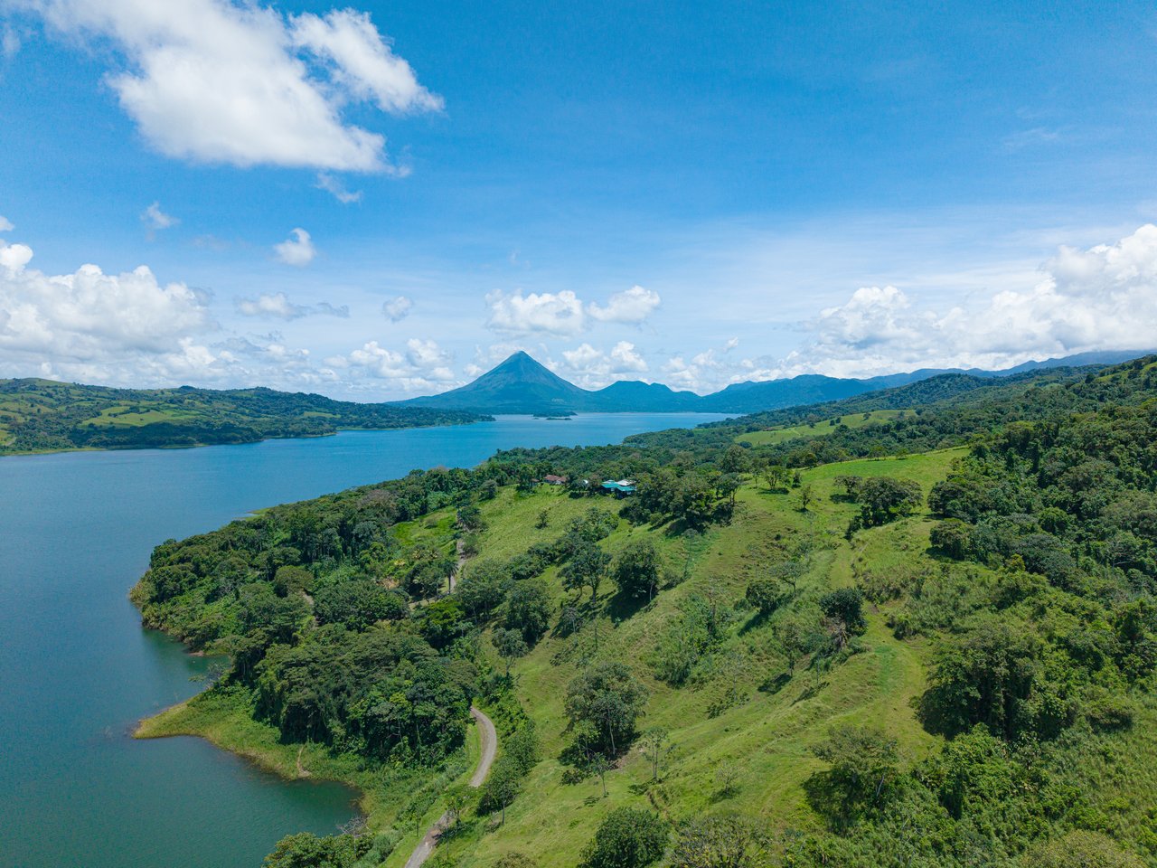 Rio Chiquito Ranch & Villas | 143-Hectare Ranch Estate with Villas, Forest & Full Infrastructure in Tilarán, Costa Rica