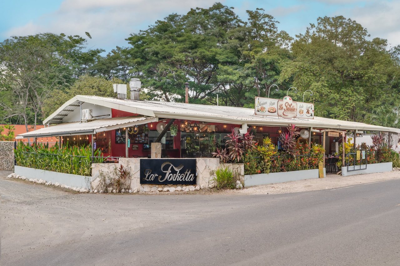 LA FORKETTA - ICONIC RESTAURANT FOR SALE 
