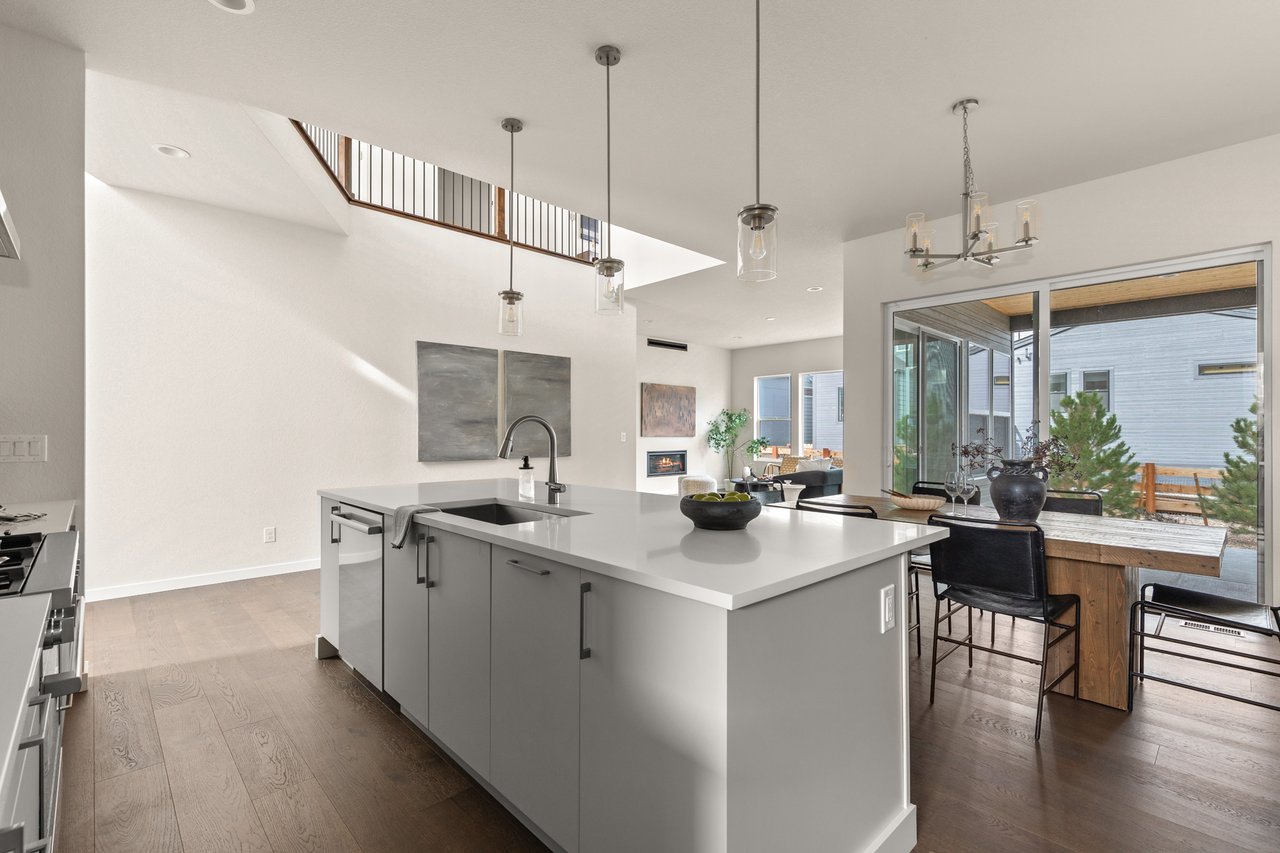 Fusion 1C - Finished Basement & 2-1 Buydown Included