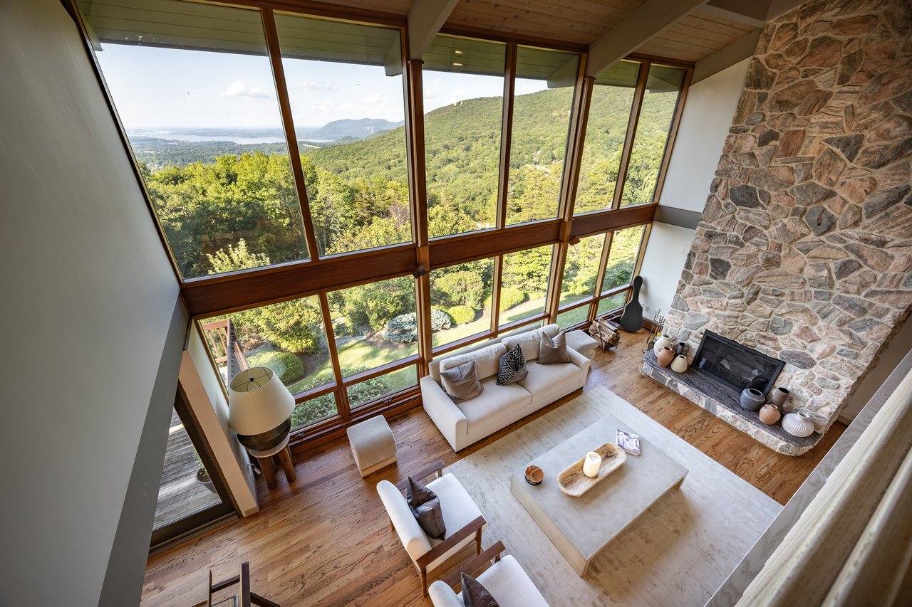 12 Mountain Brook Road