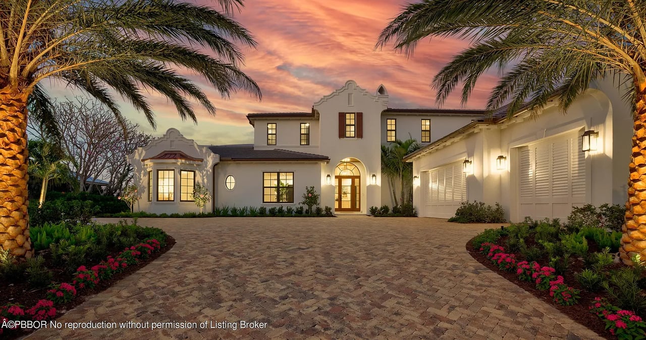 541 Greenway Dr, North Palm Beach, FL 33408