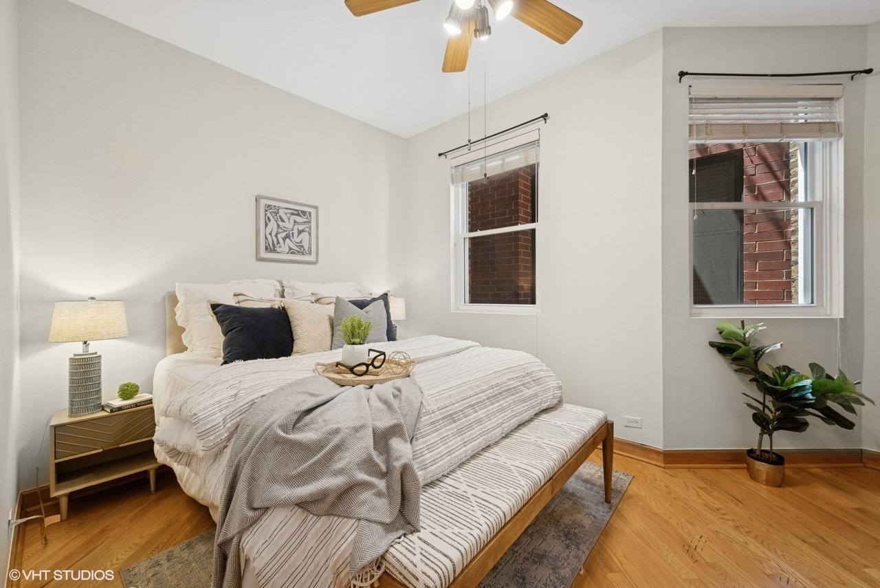 1433 W Cuyler 