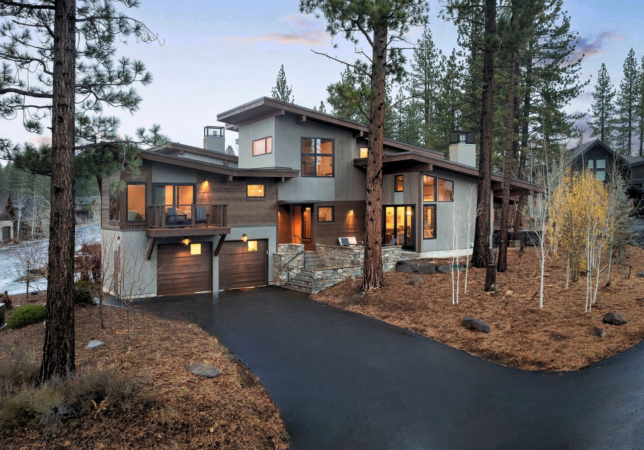 9110 Heartwood Drive