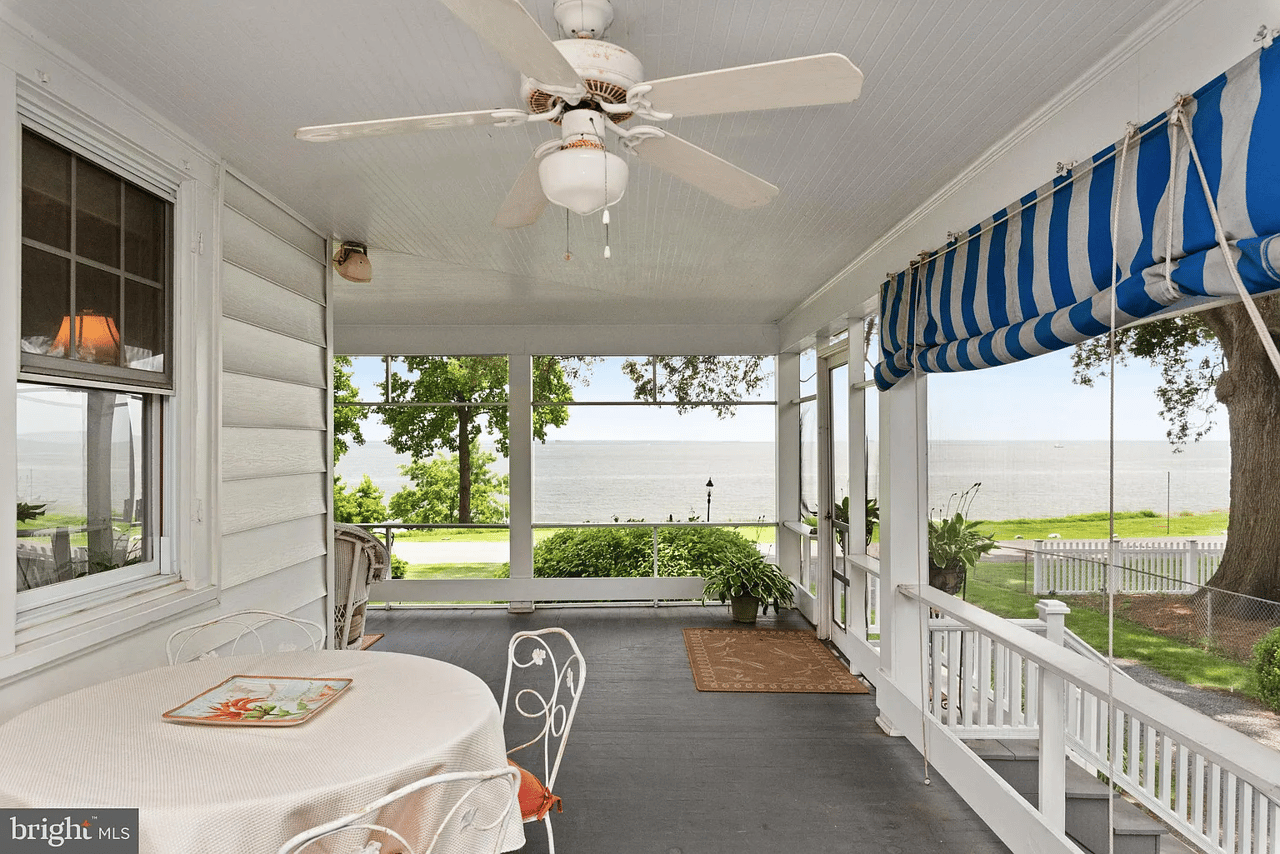 57 Bay Dr