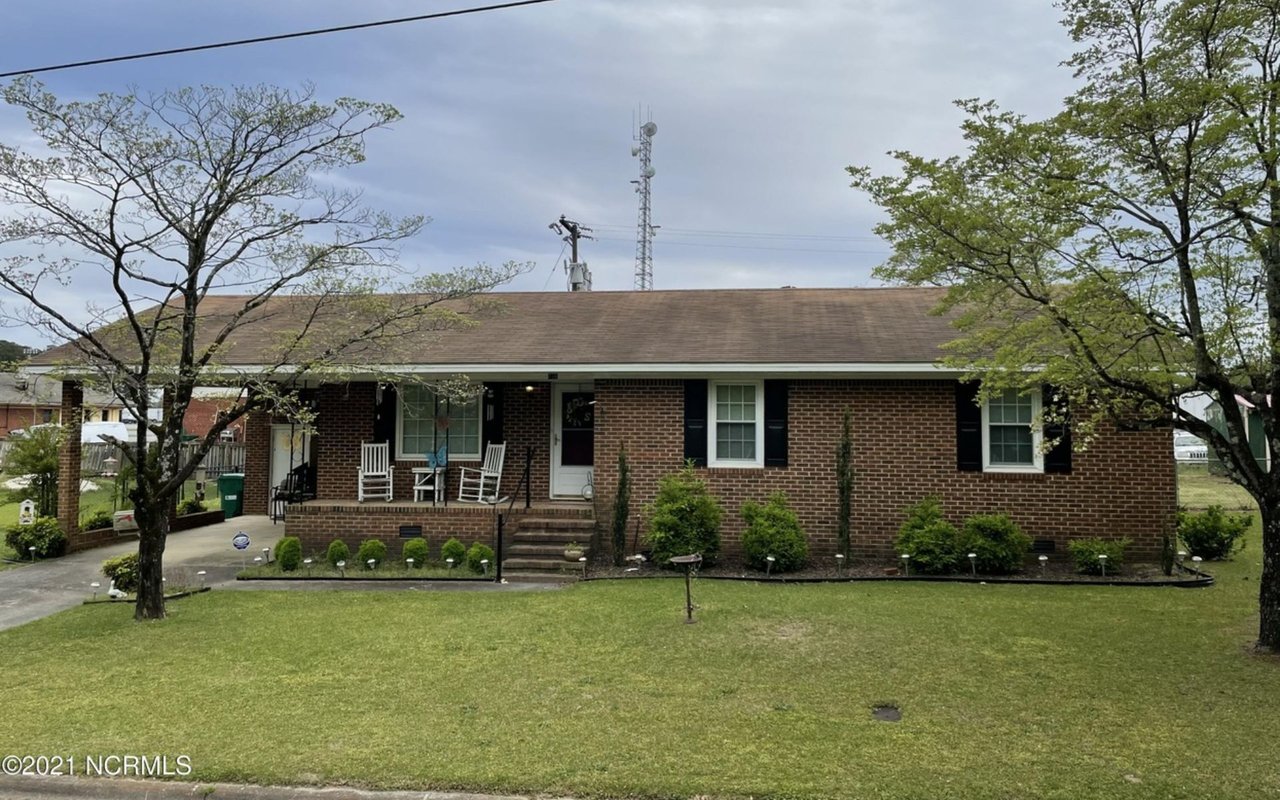 106 Martin Ave