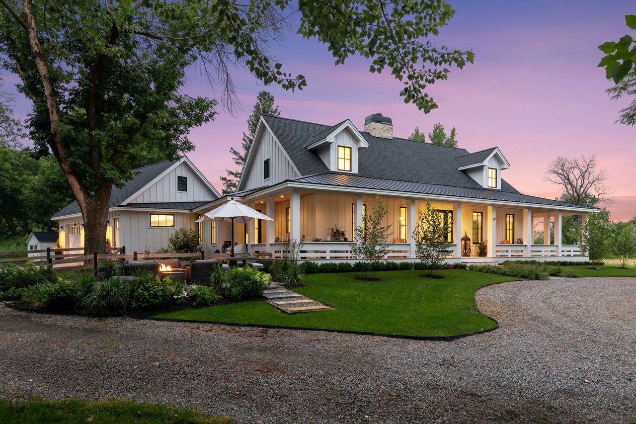 2782 Willow Drive, Medina