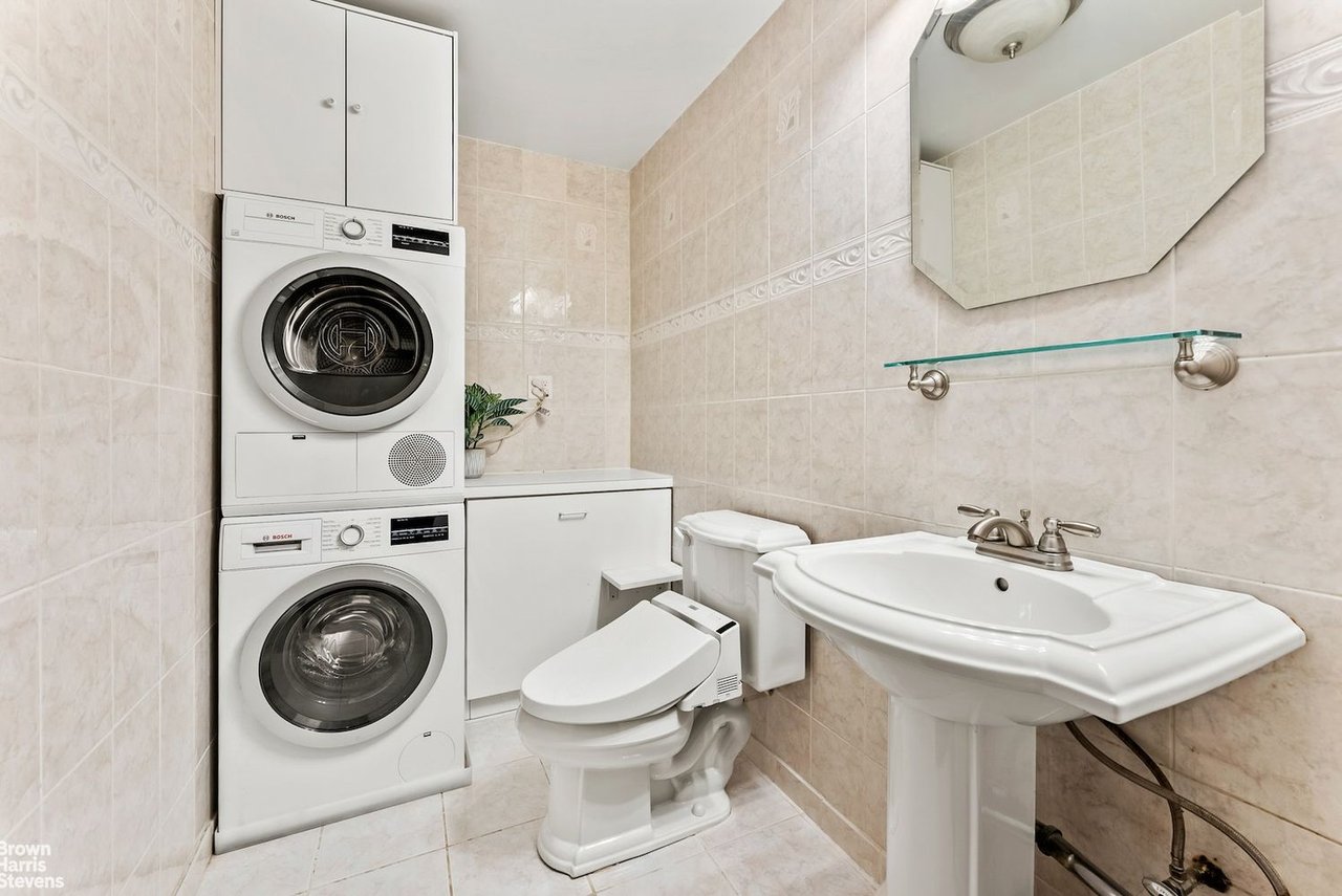 341 W 87th St, #PHF