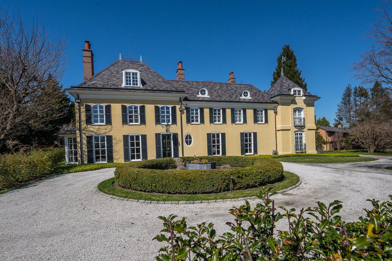 1122 Brynlawn Road