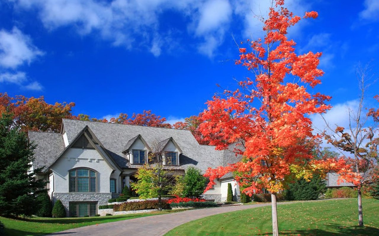 When is the Best Time to Buy a House?