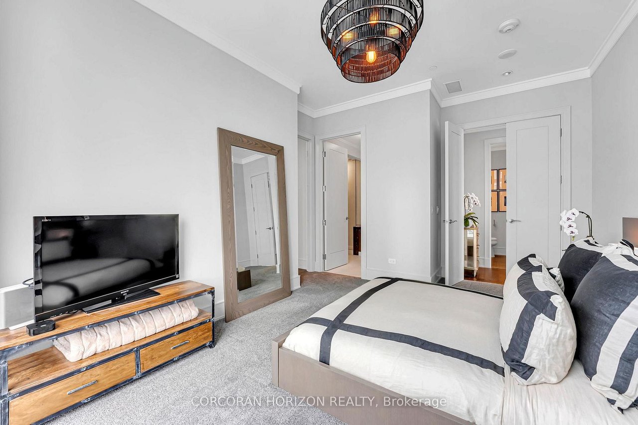 LUXURY LIVING AT THE RITZ