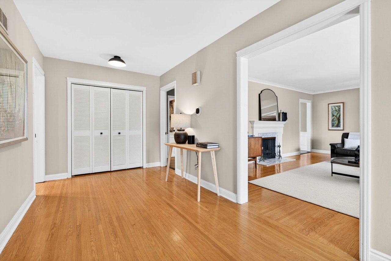 Sprawling Tyandaga Bungalow