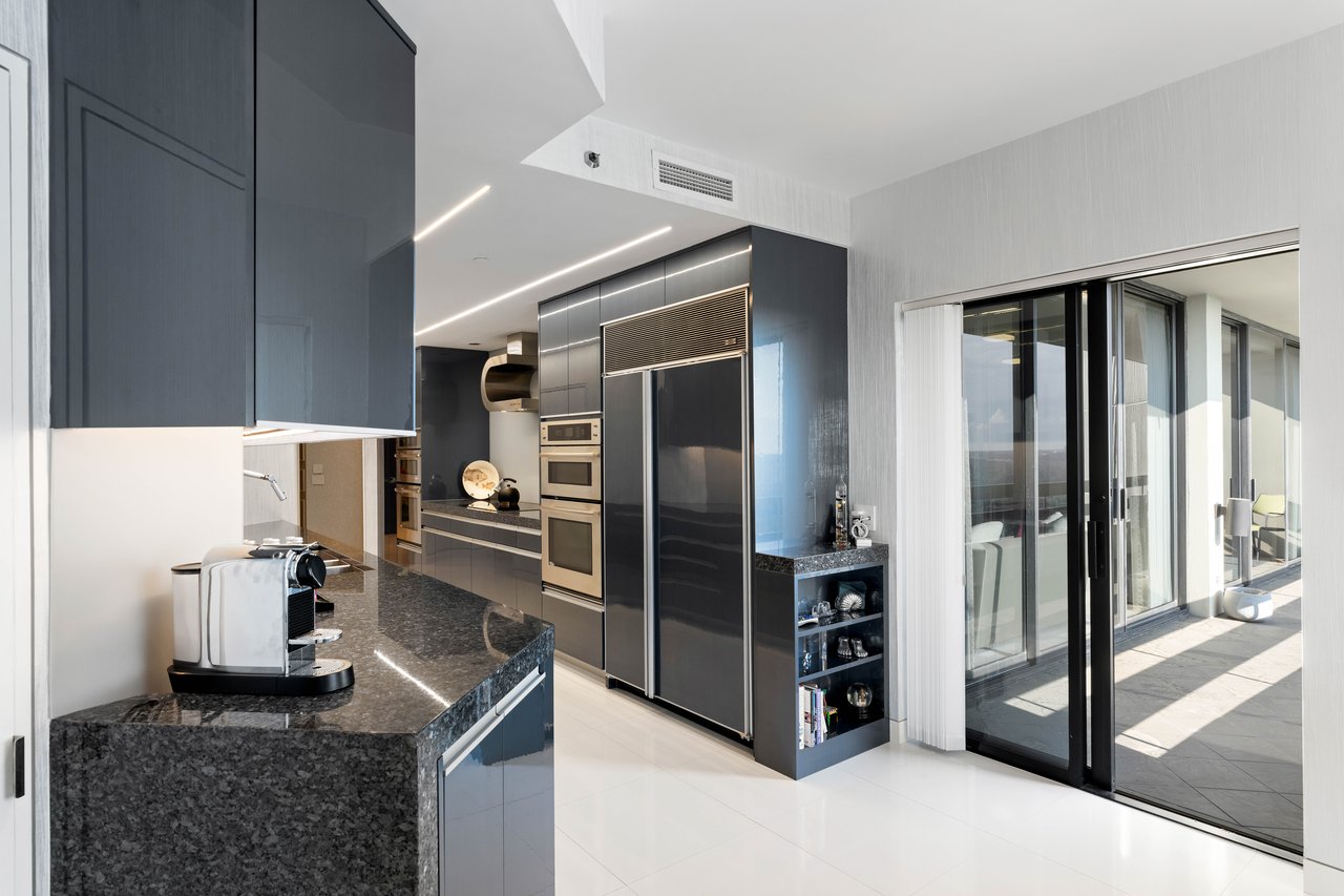 2660 Peachtree Road #24CD