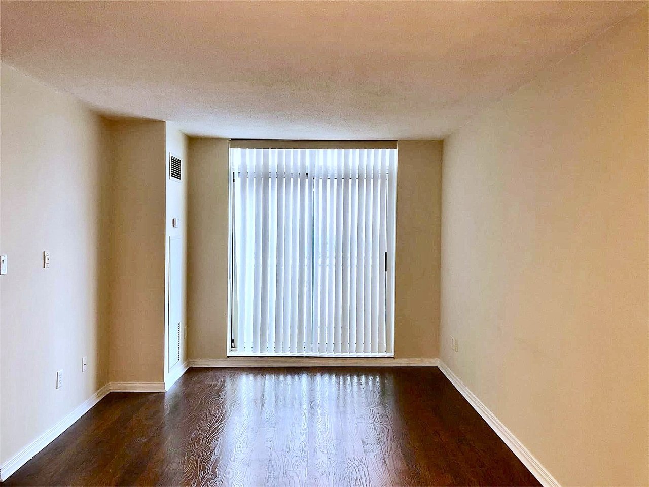 39 Oneida Crescent PH6