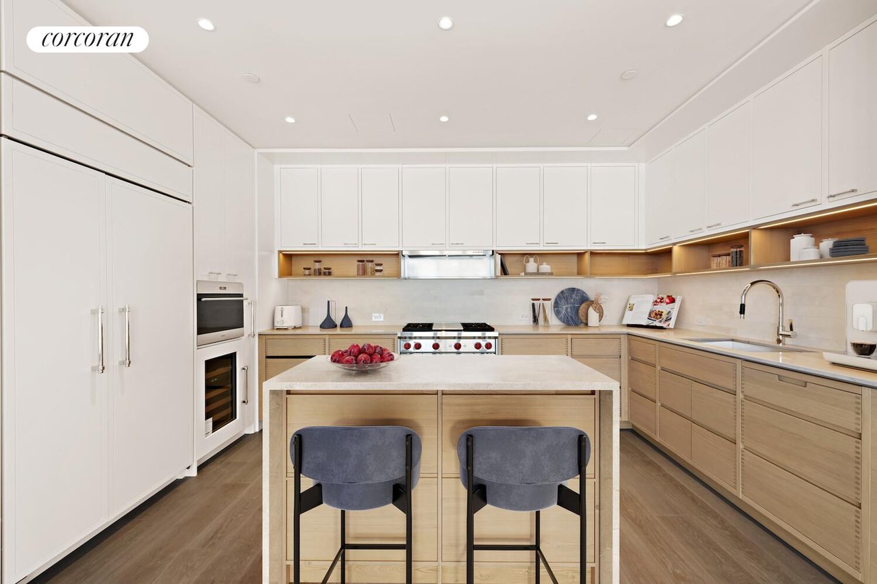 250 West 96th #18A