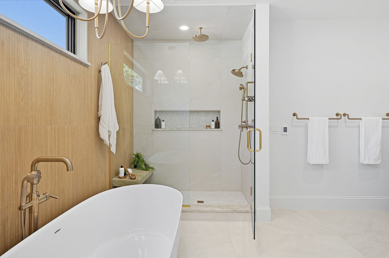 1184 S. Williams St