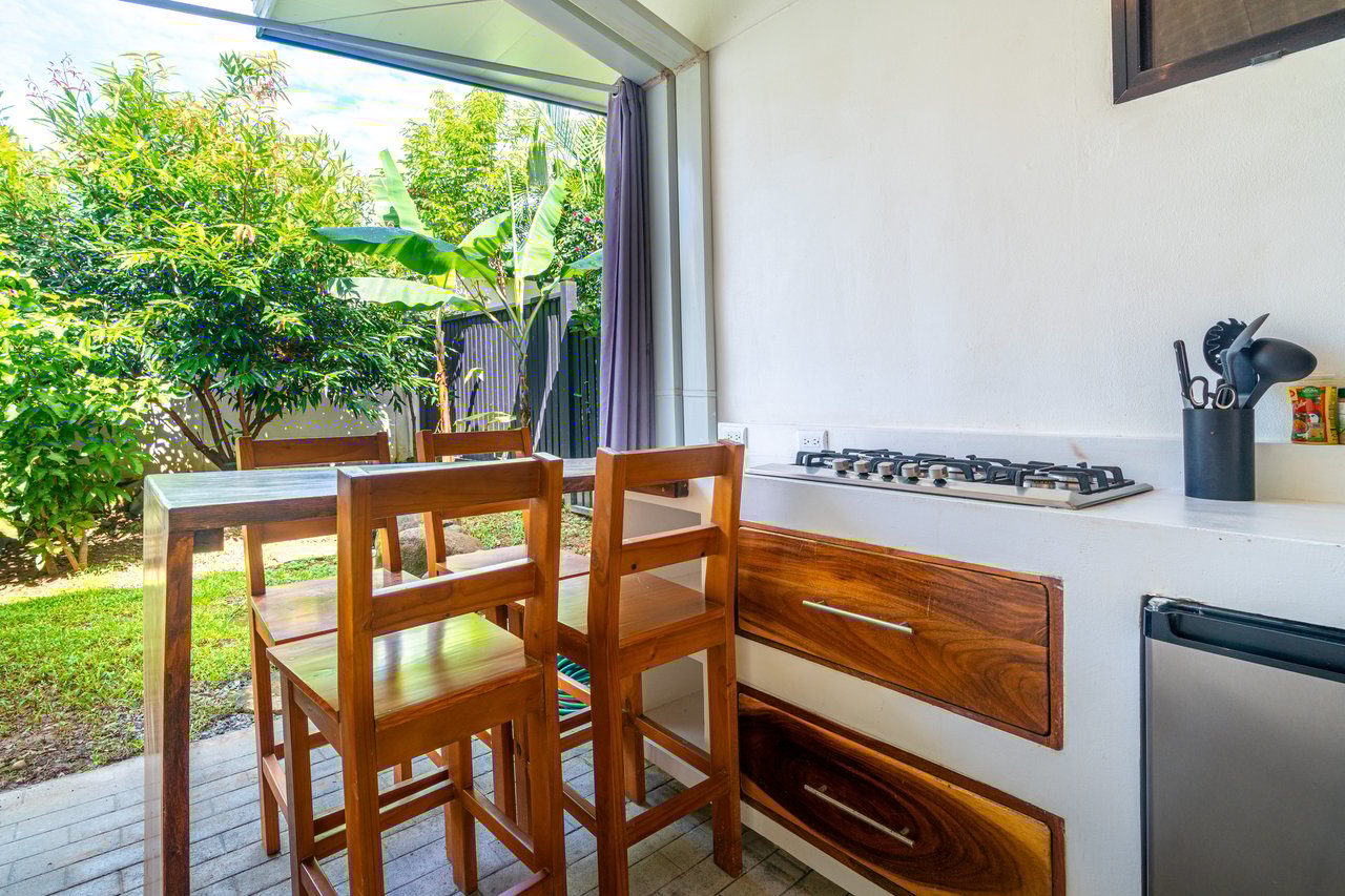 Modern 3 Bedroom Home - Walking distance to it all!