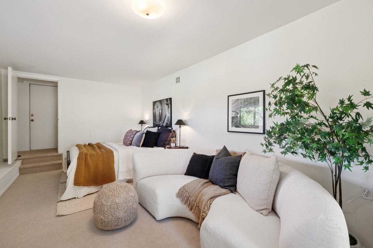 50 Balboa Ave