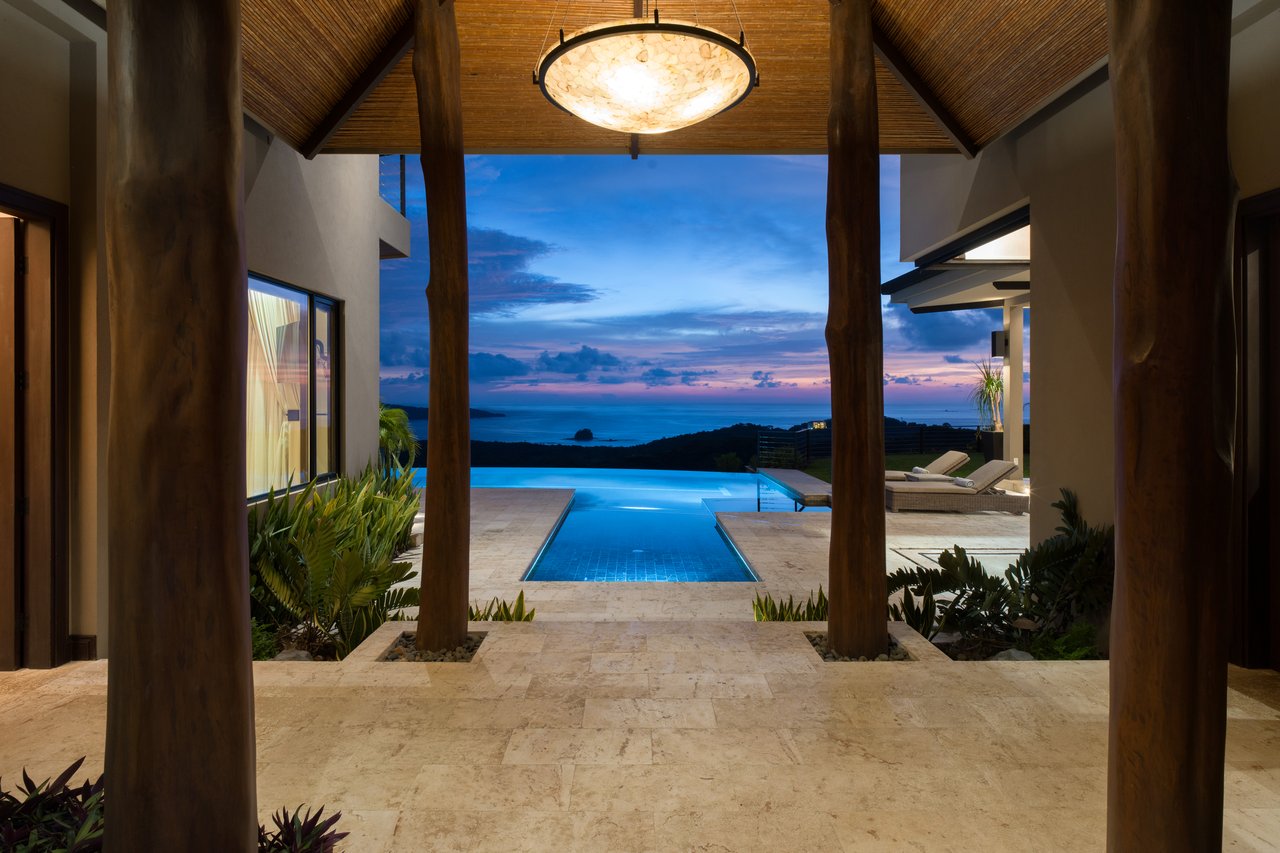 Casa Symbiotica | Luxury 5-Bedroom Ocean-View Estate in Mar Vista