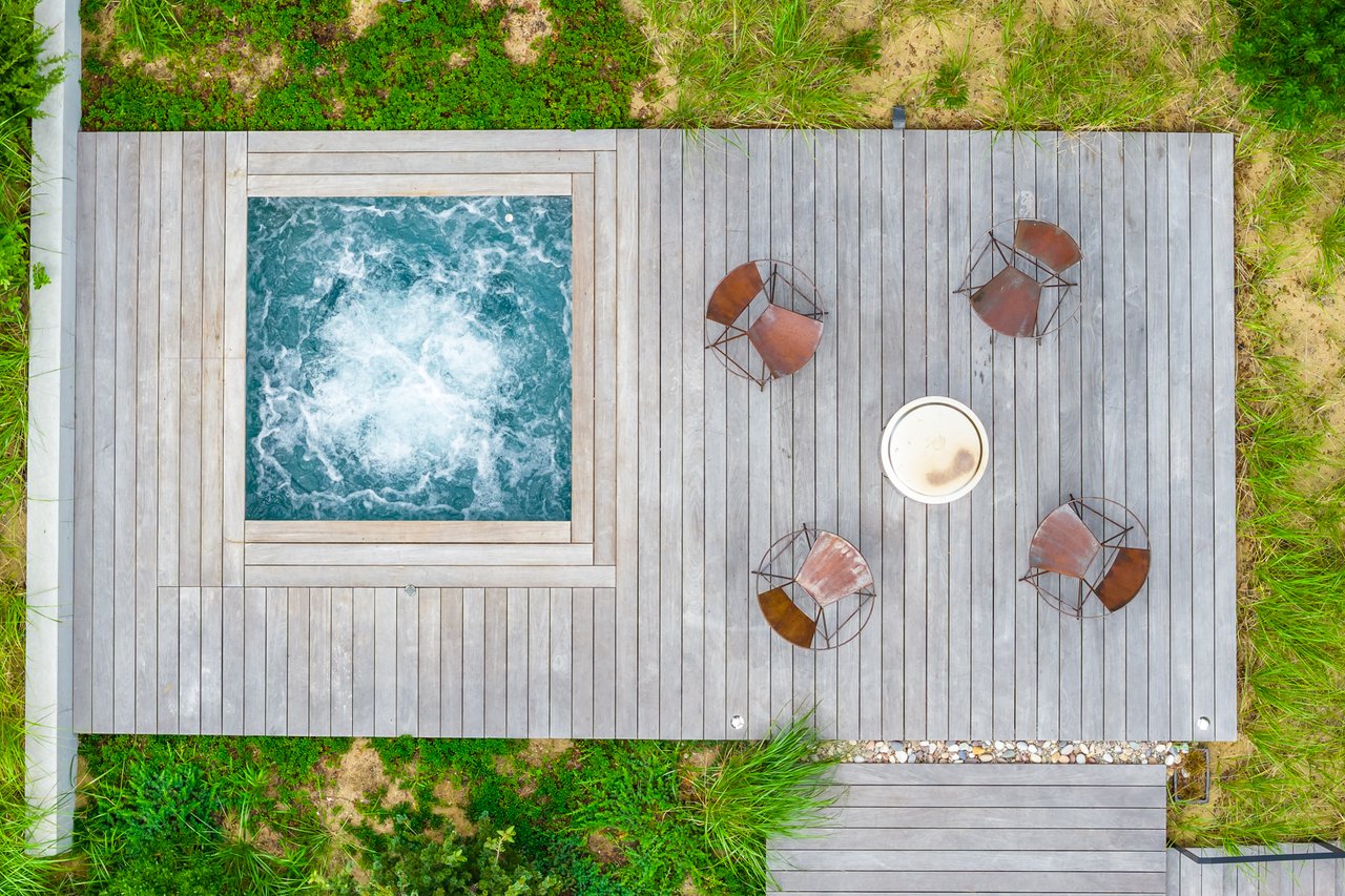 Cape Cod Modernist Masterpiece