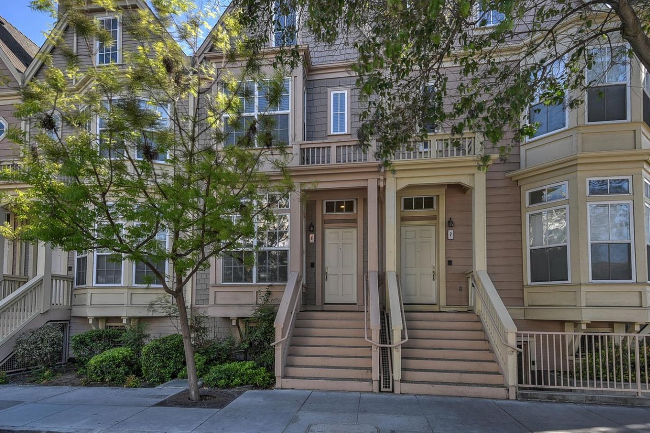 230 Bryant St, #8