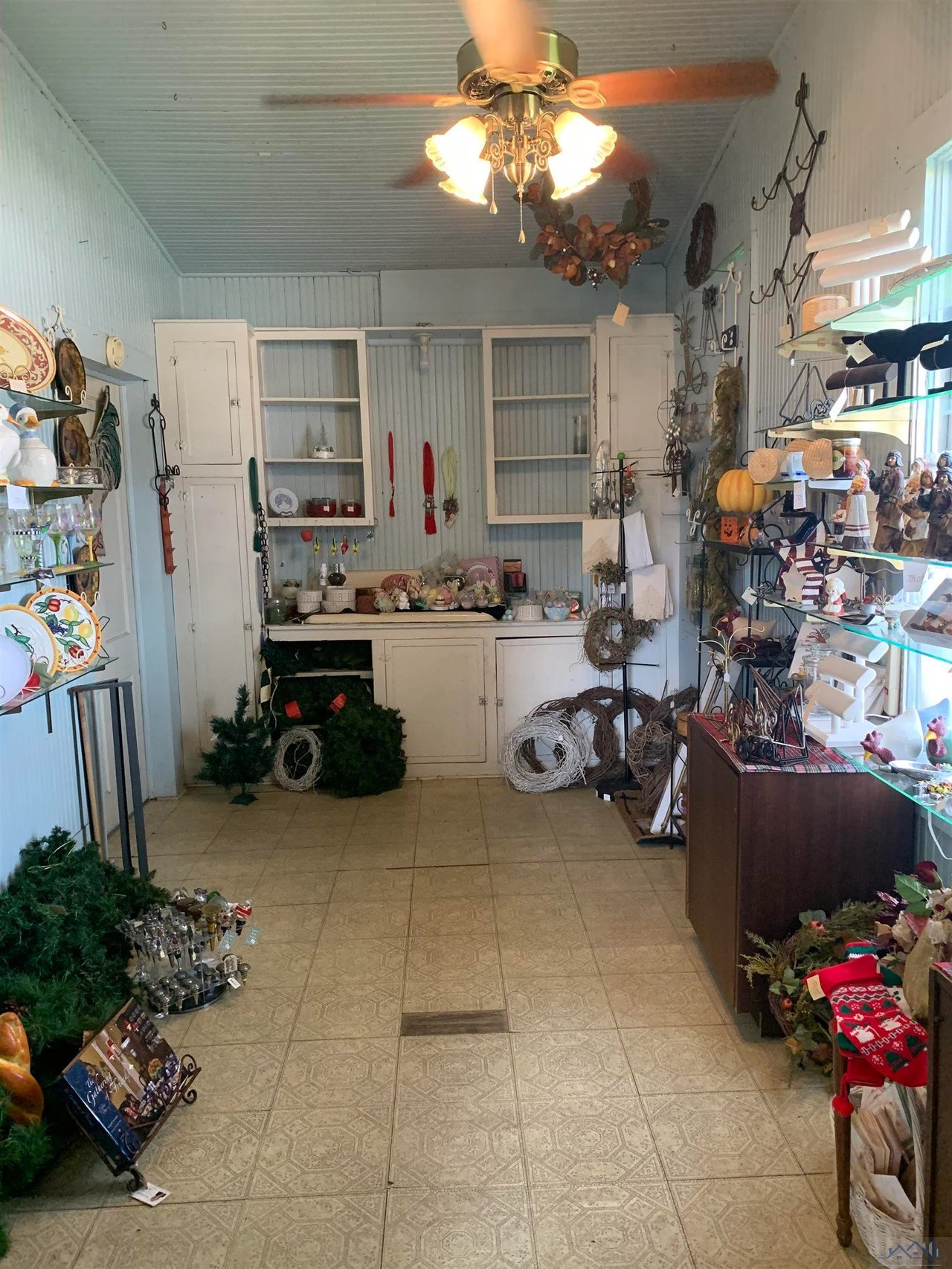 609 Legion Ave
