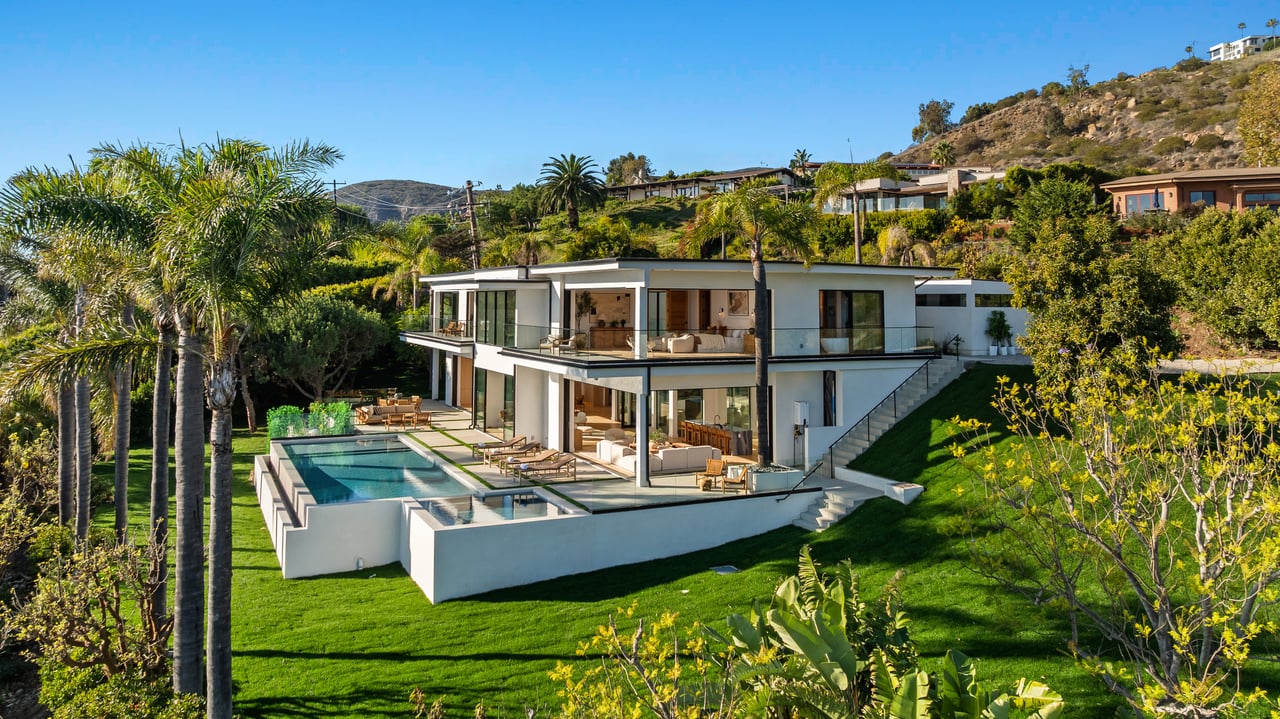 4732 Avenida Del Mar