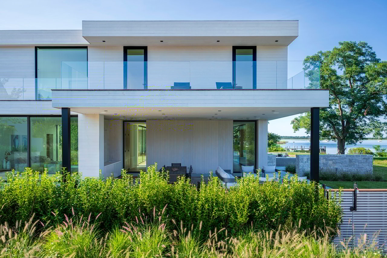 1 Pandion Rd
