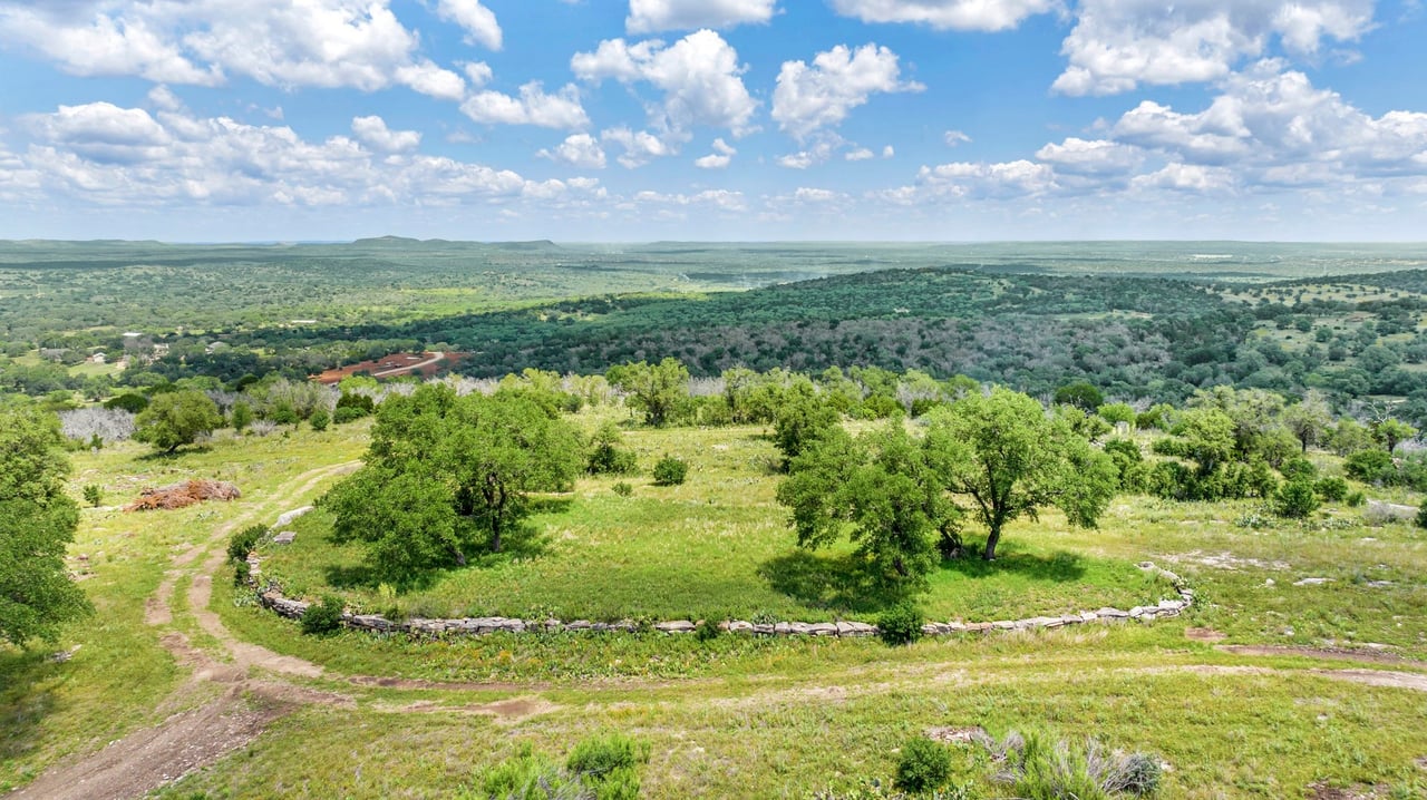 Tract #13 |  RANCHES AT ROUND MOUNTAIN 