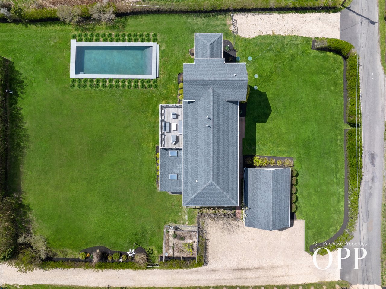 Waterview Getaway for the Ultimate Paddler