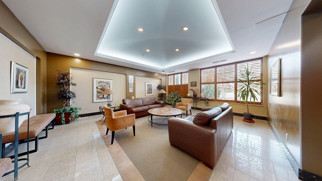 850 Steeles Avenue W Unit: 709