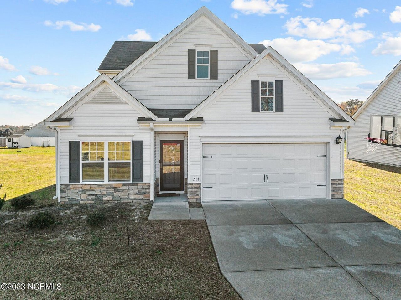 211 Timberline Oak Dr