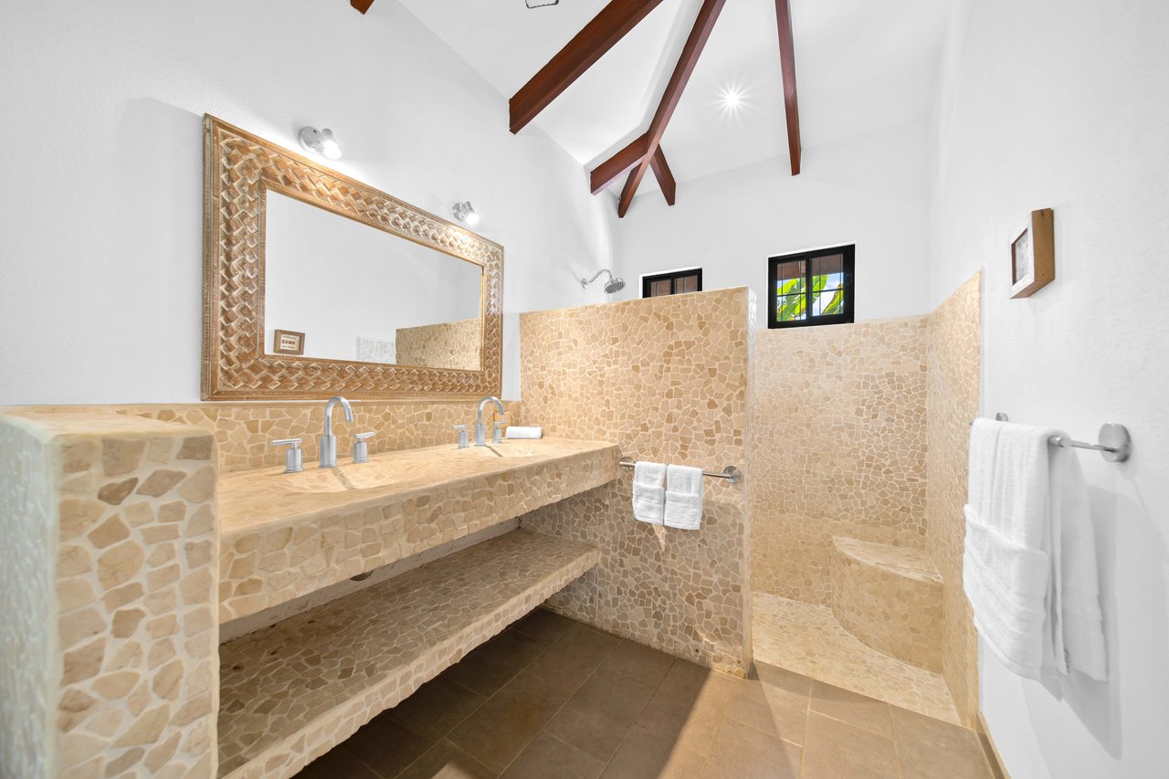 Casa Cacao | Exclusive Equestrian Estate Minutes from Playa Potrero