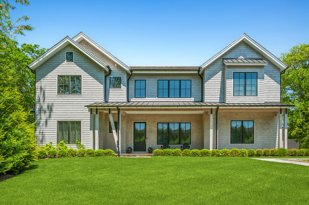 2 Fair Hills Lane