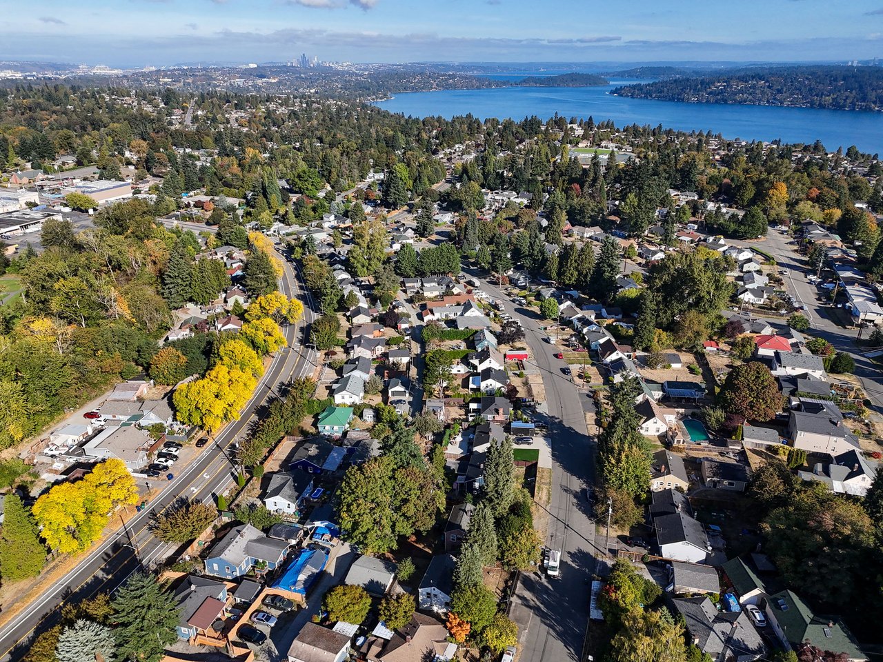 West Hill (Bryn Mawr, Campbell Hill, Earlington, Hilltop, Lakeridge, Panorama View, Skycrest, and Skyway)