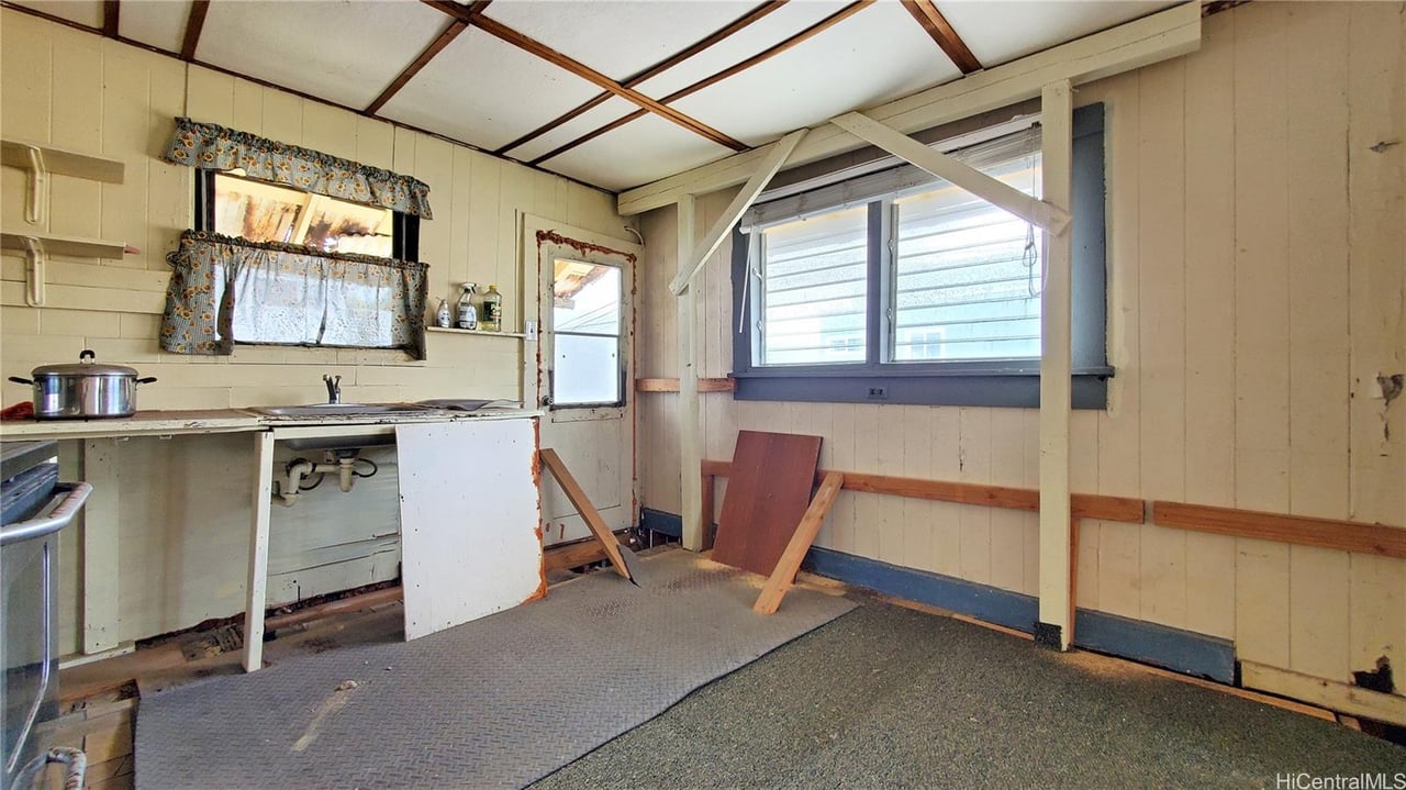 568-B Kawailoa Rd, Kailua 96734