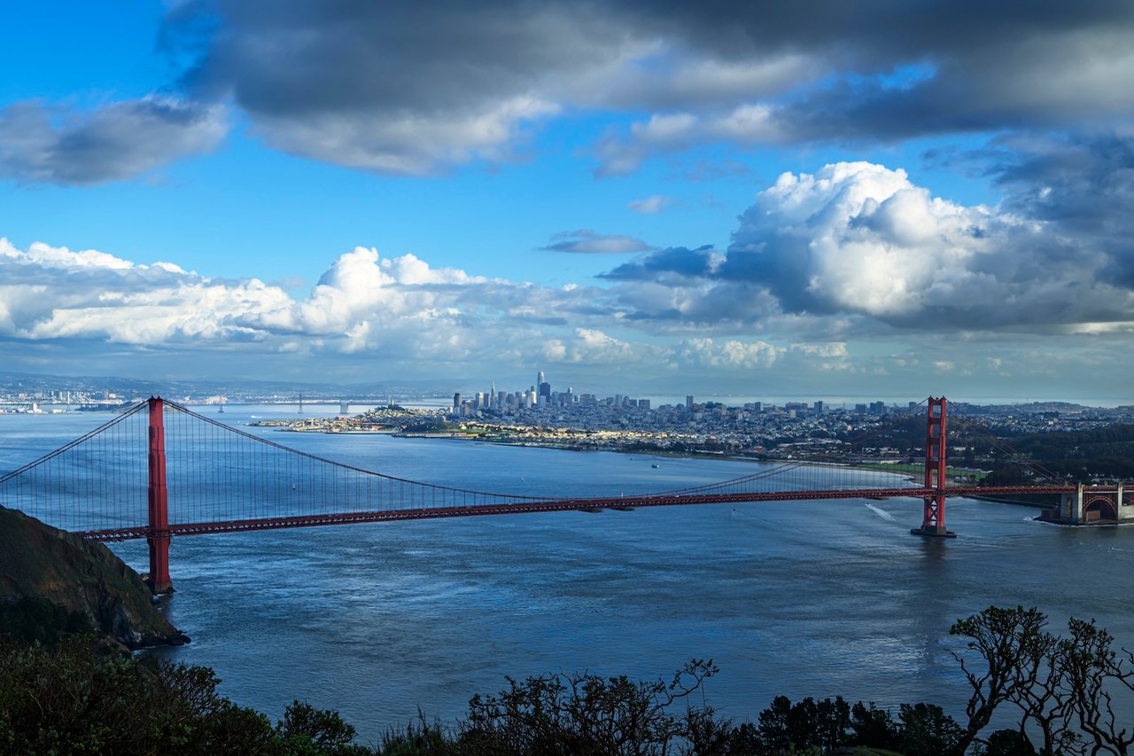 Aerial view of homes in San Francisco and Marin County, representing common home selling pitfalls in competitive Bay Area markets