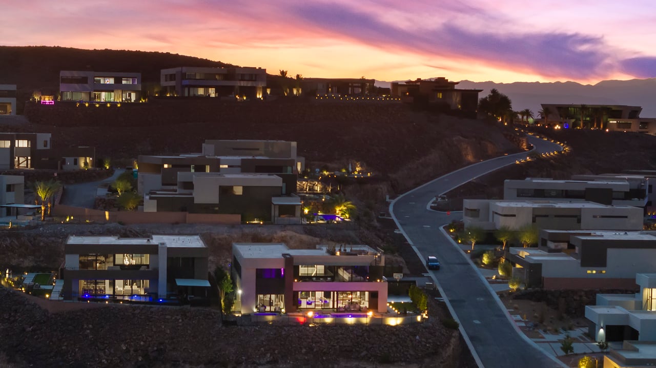 1463 Solitude Ridge Dr