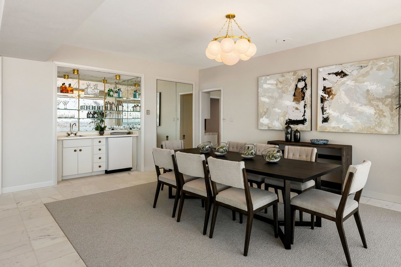 Marvelous Mid-Century View Apartment