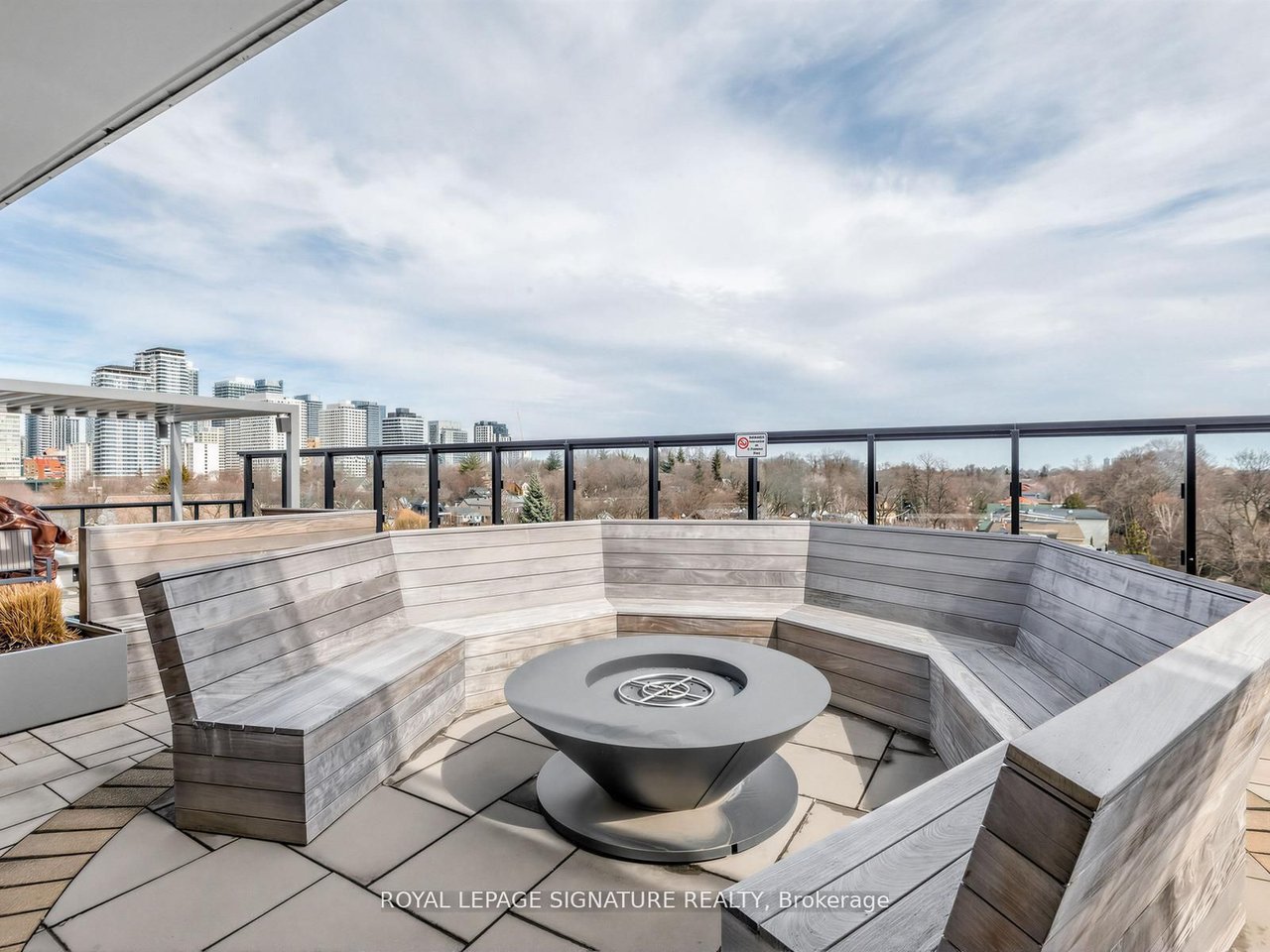 J. DAVIS HOUSE PENTHOUSE 