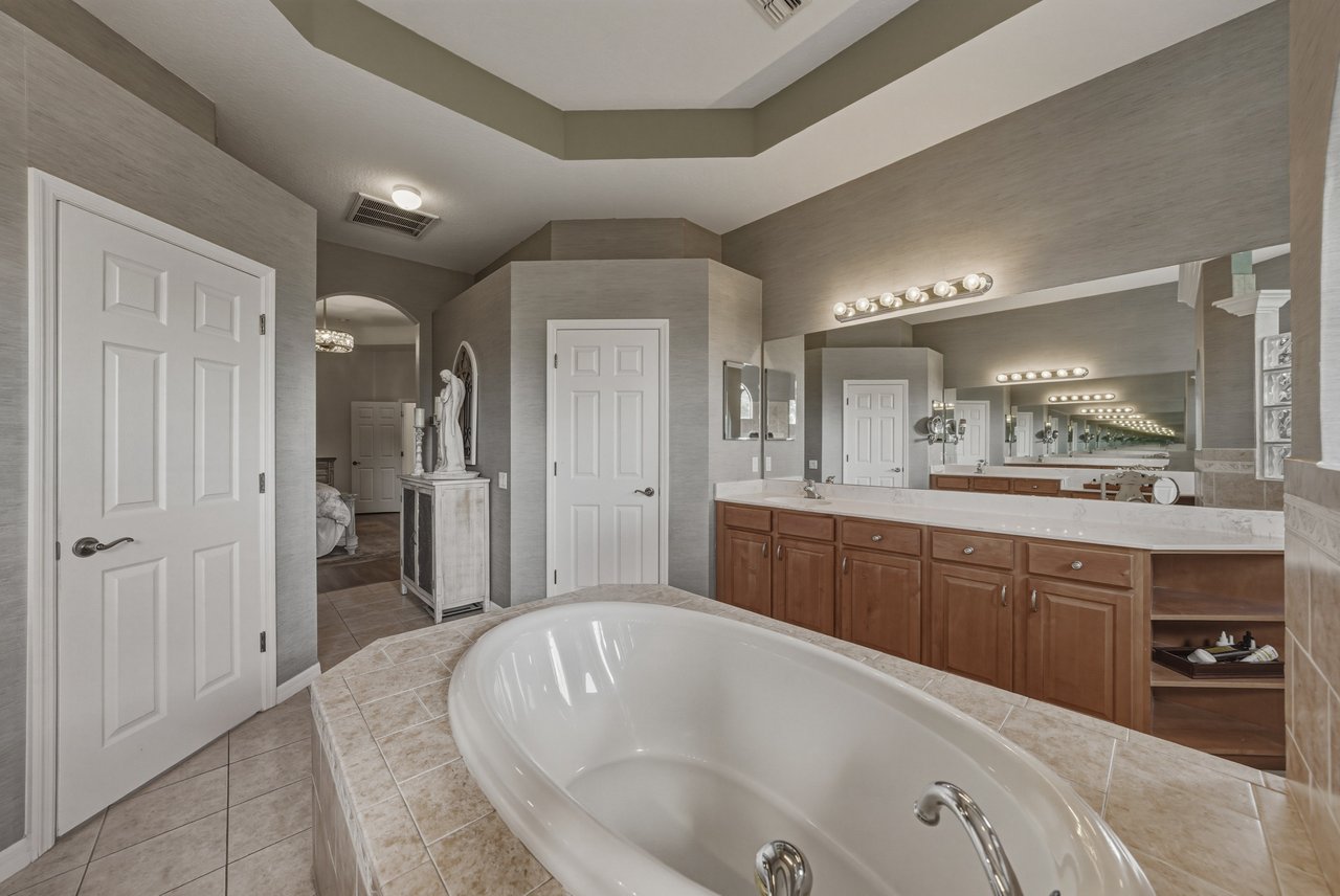 13236 Legends Trail