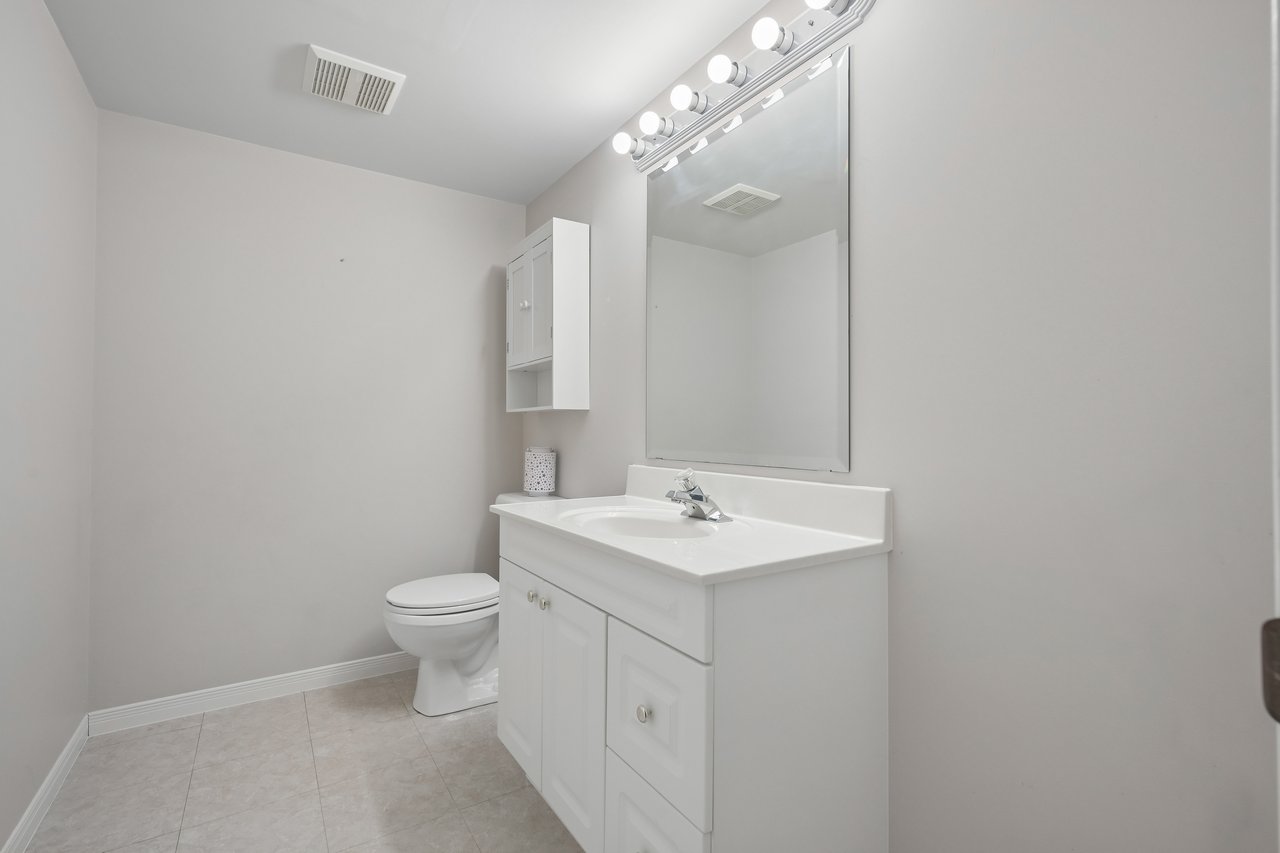 Spacious 3-Bedroom Detached Home in Westmount