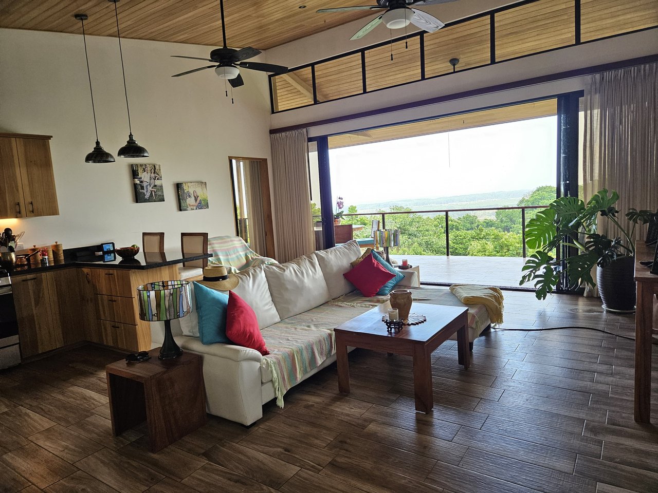 Beautiful sea view House Guesthouse and Pool in a gated Community close to awesome Beaches