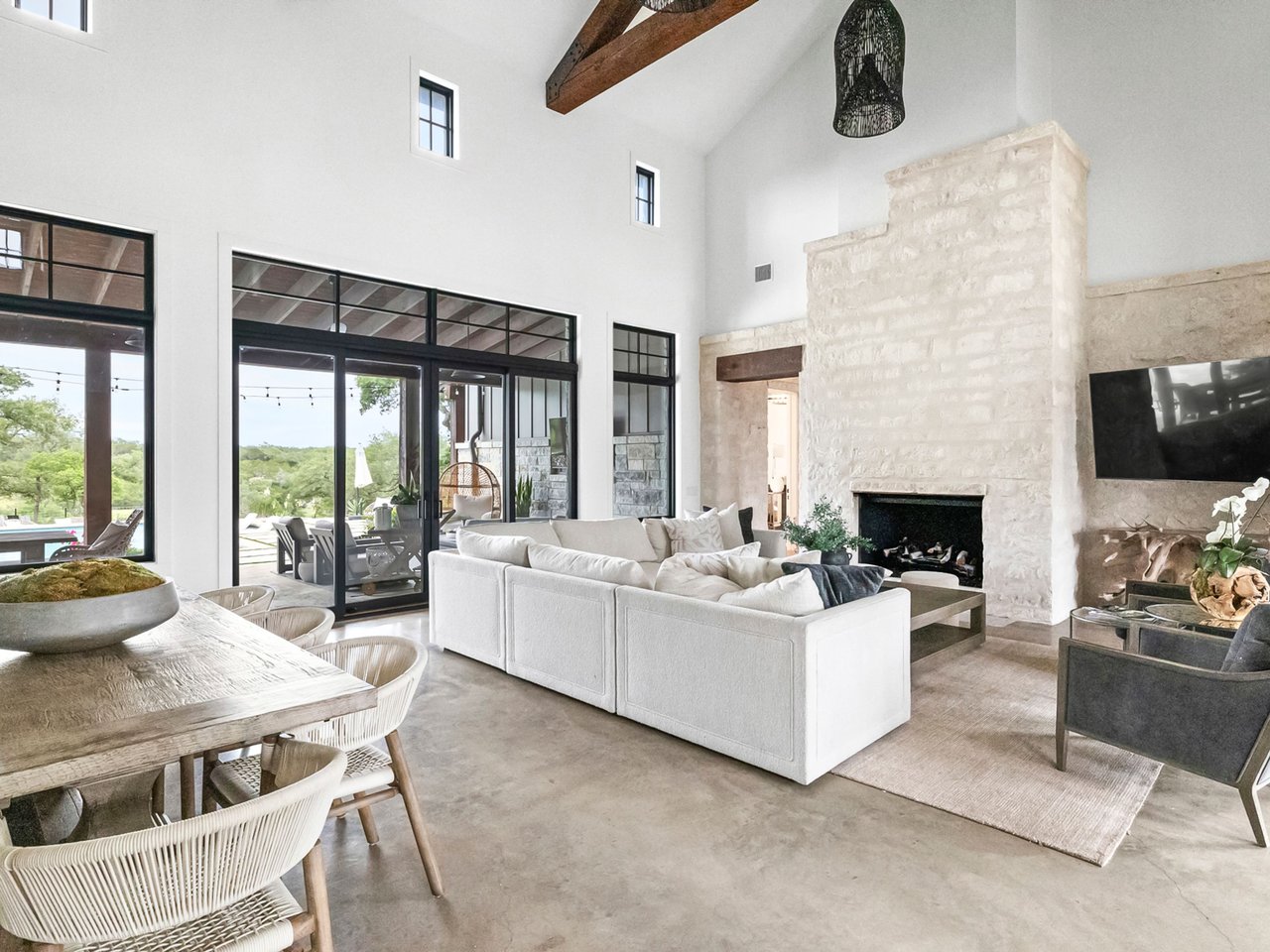 A Modern Hill Country Masterpiece at Creek Road Ranch