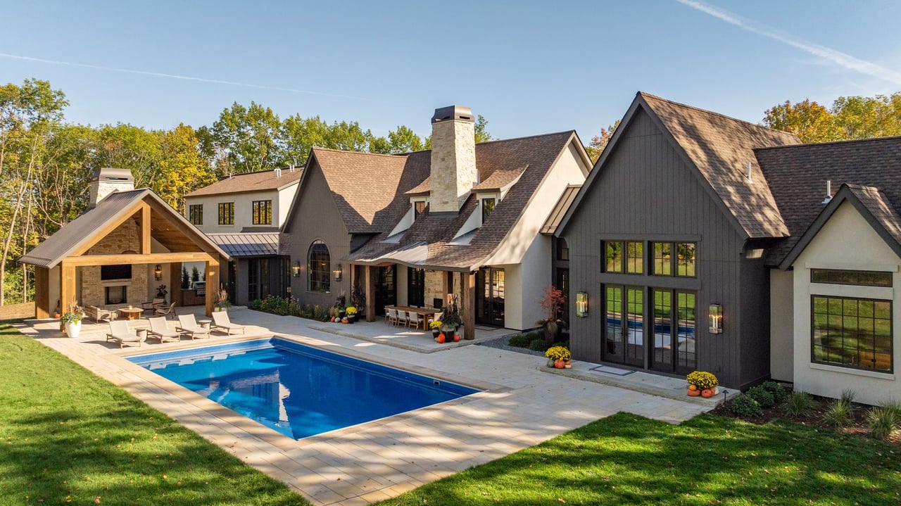 2295 Tamarack Drive, Medina