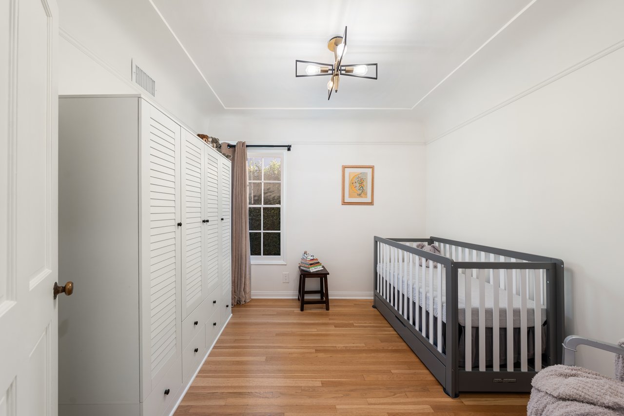 13109 Valley Vista Blvd, Studio City