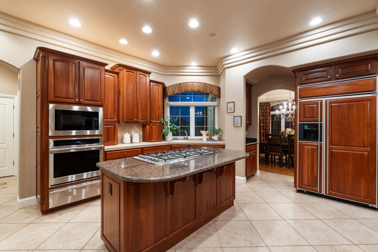 7020 Silver Ponds Heights