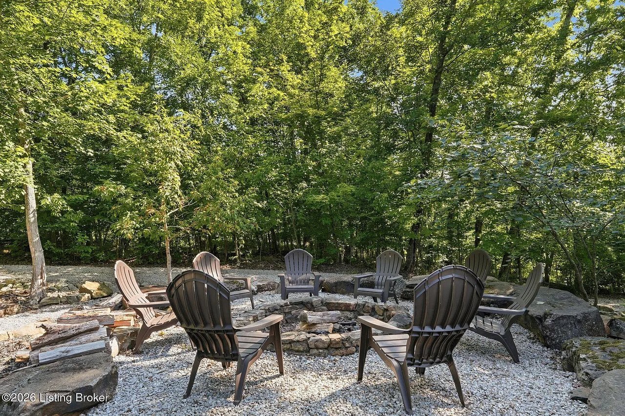 29 River Run Ln