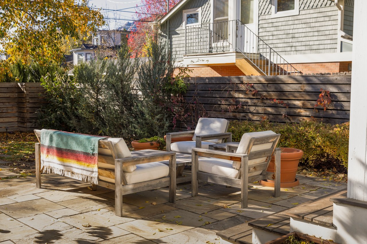 1830 Mapleton Avenue