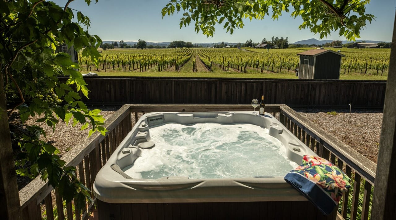 8 Sonoma Wineries Where You Can Spend the Night