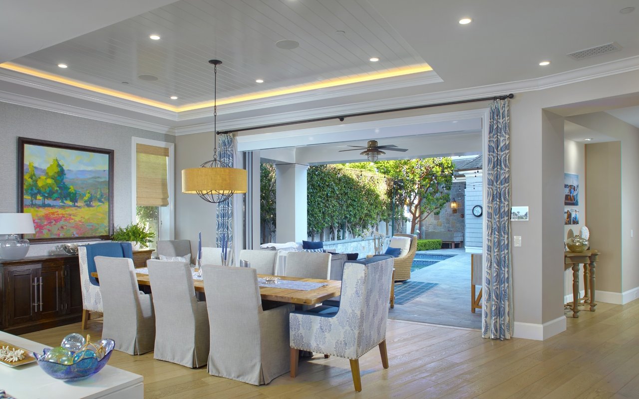 1324 E Balboa Boulevard